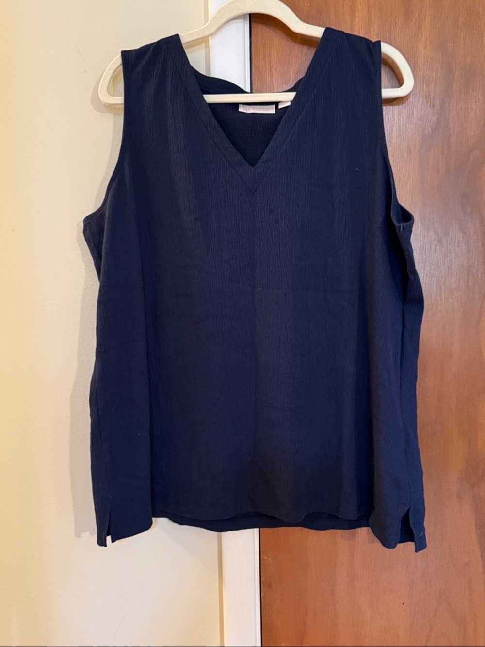 Kim Gravel Packabelle Sleeveless V-Neck Women’s Top in Navy